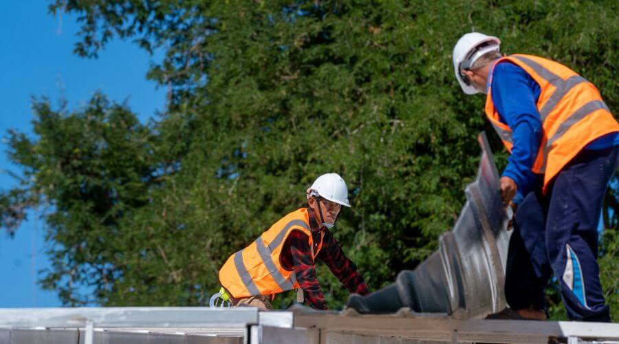 Roof repair in De Smet, SD